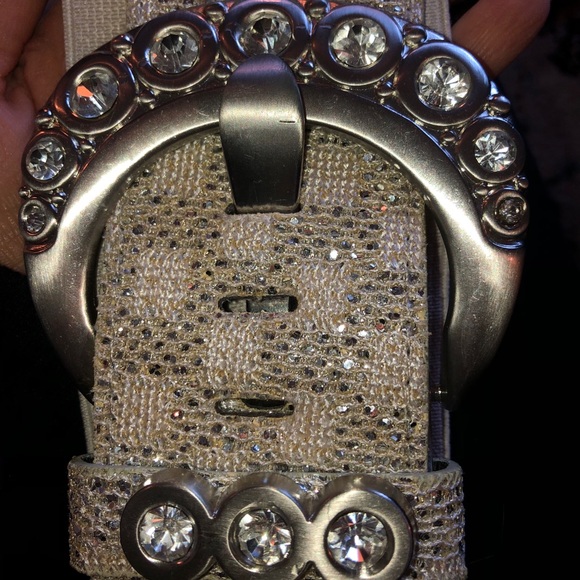 Silver BLING stretchy belt size M - Picture 2 of 3